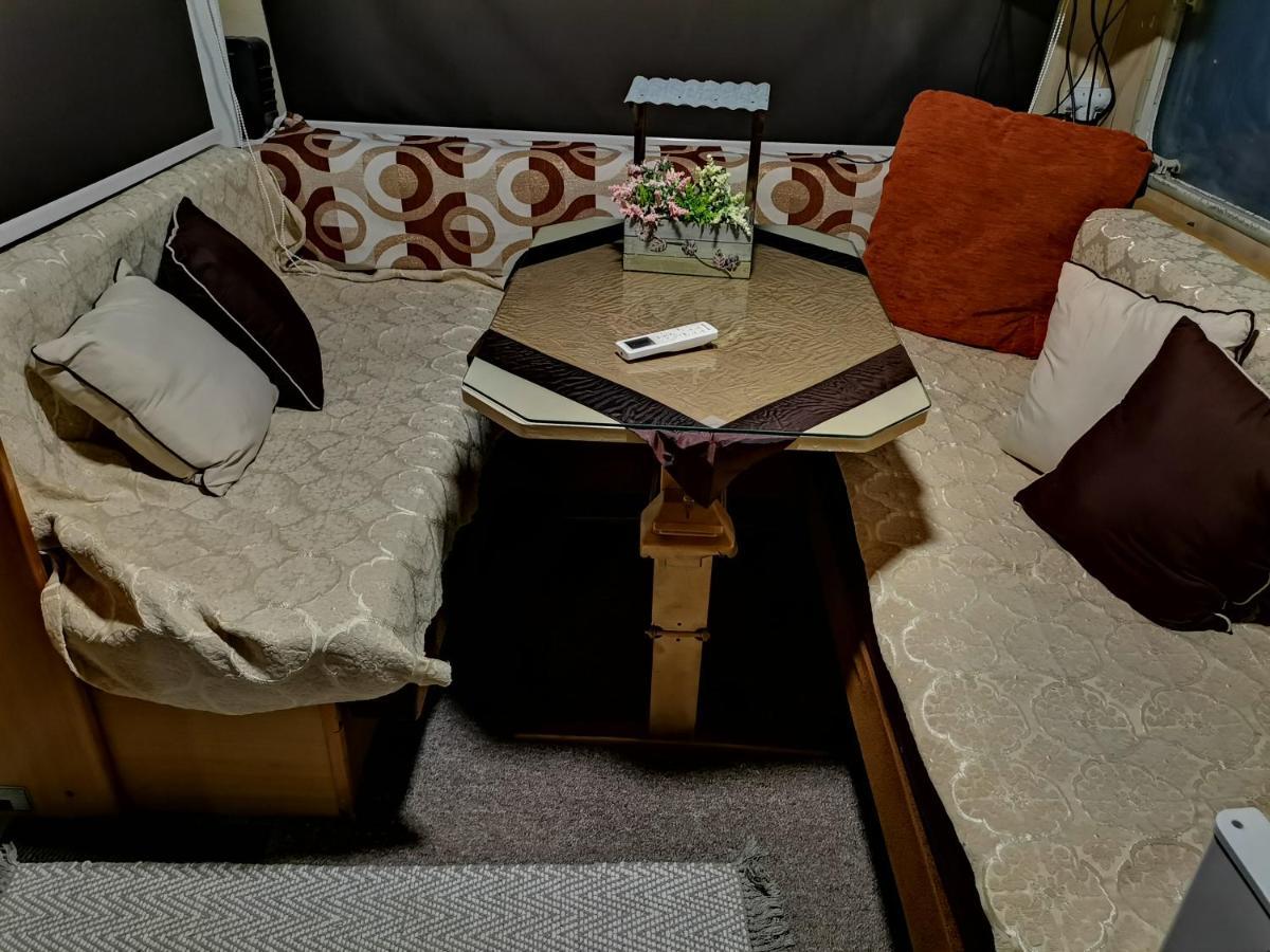 Green Garden Caravan Otel Agrilia Dış mekan fotoğraf
